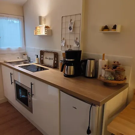 Apartment De La Seine Mondeville (Calvados)